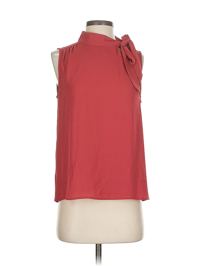 Pre-owned Ann Taylor Sleeveless Blouse In Red