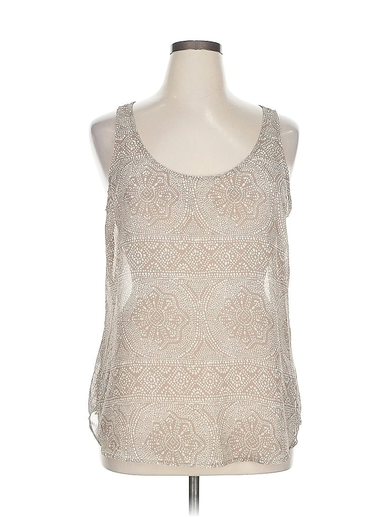 OLD NAVY Pre-owned Sleeveless Top Ivory Scoop Neck Tops In White