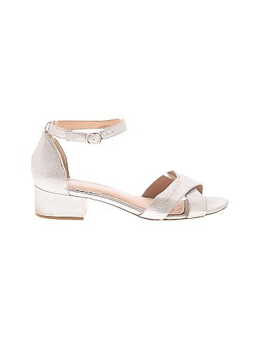 Kelly & Katie Heels (view 1)