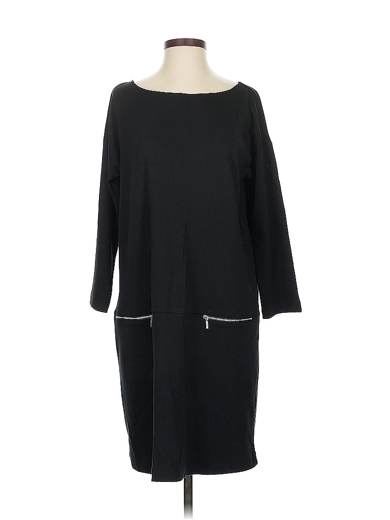 Click to view more detailed imagery on our partner's website Pre-owned Joan Vass Casual Dress In Black