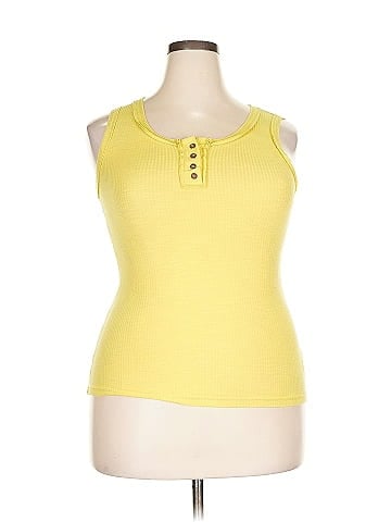 Zenana Sleeveless Top (view 1)