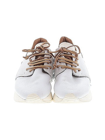 Esse Ut Esse Sneakers (view 2)