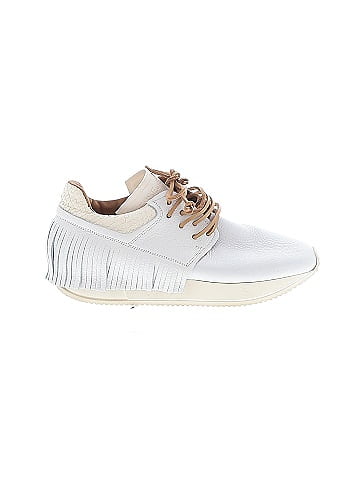 Esse Ut Esse Sneakers (view 1)