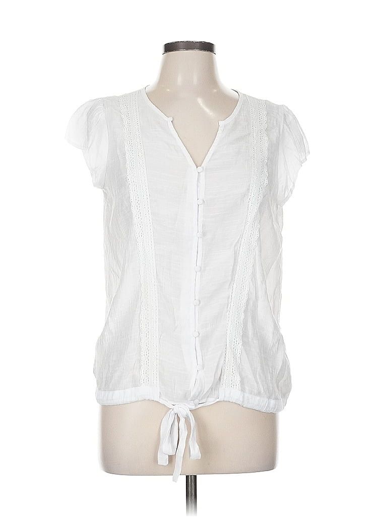 Click to view more detailed imagery on our partner's website Pre-owned Counterparts Short Sleeve Blouse In White