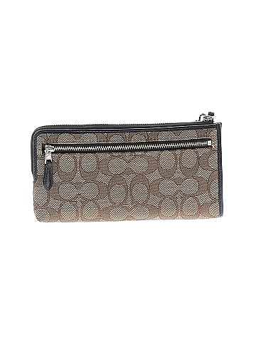 Coach Wristlet (view 2)