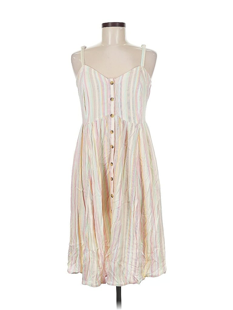 Pre-owned Torrid Casual Dress In White