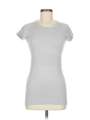 Lululemon Athletica Short Sleeve T-Shirt (view 1)