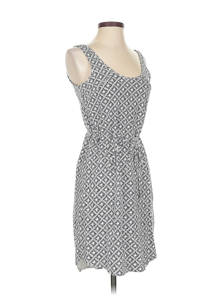 Click to view more detailed imagery on our partner's website Pre-owned Armani Exchange Casual Dress In Gray