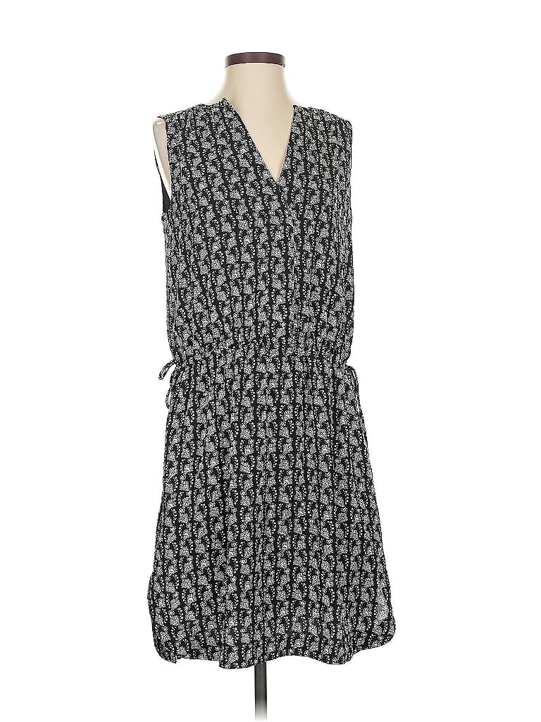 Click to view more detailed imagery on our partner's website Pre-owned Gap Casual Dress In Gray