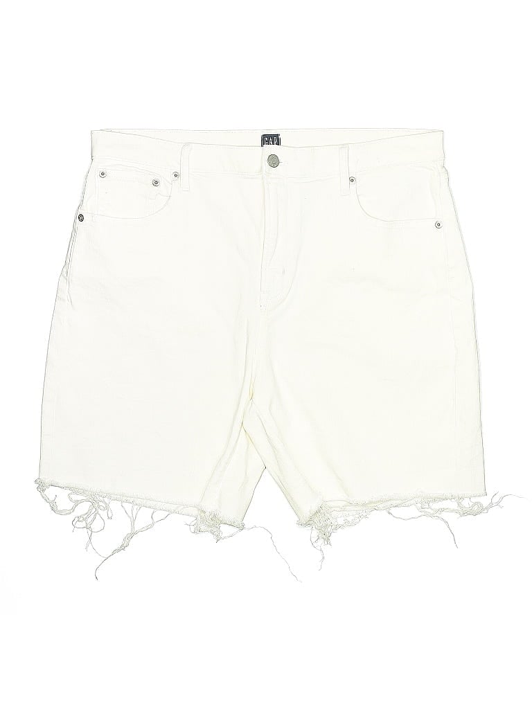 Click to view more detailed imagery on our partner's website Pre-owned Gap Denim Shorts In White
