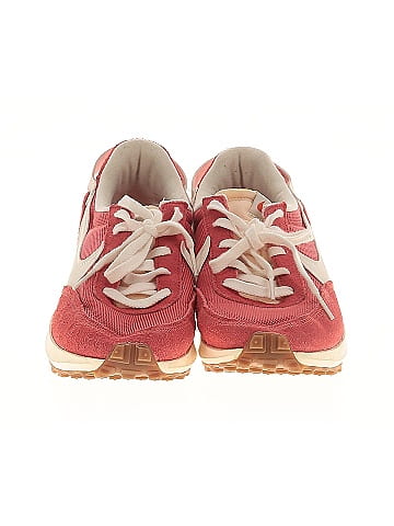 Nike Sneakers (view 2)