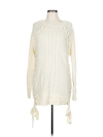 Soho JEANS NEW YORK & COMPANY Pullover Sweater (view 1)