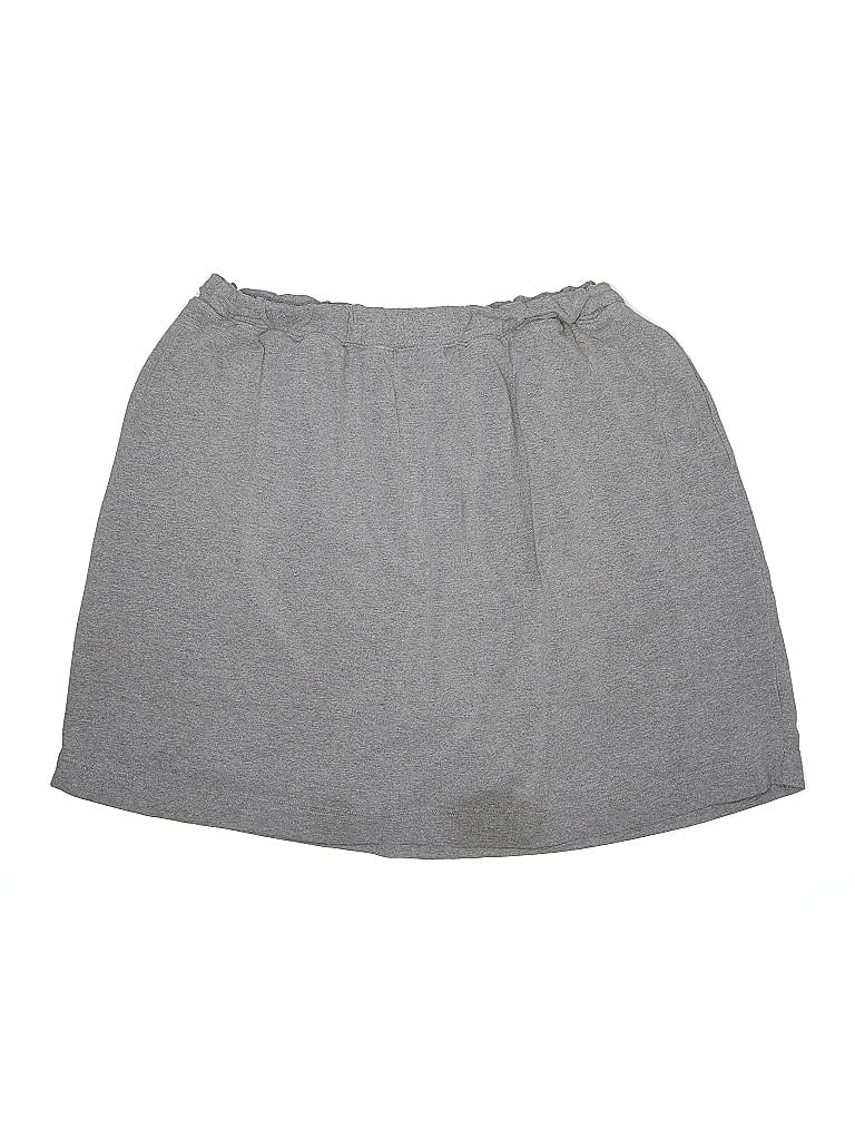 Pre-owned Woman Within Skort In Gray