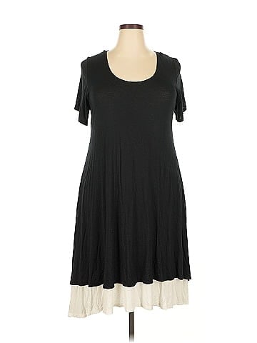 Karen Kane Casual Dress (view 1)