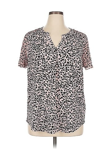 Roz & Ali Short Sleeve Blouse (view 1)