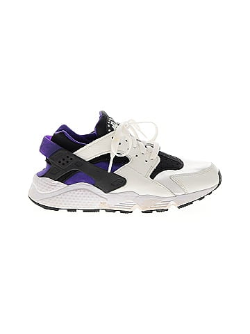 Nike Sneakers (view 1)
