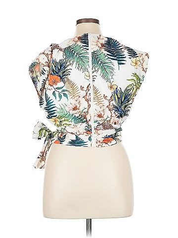 Fashion Nova Short Sleeve Blouse (view 2)
