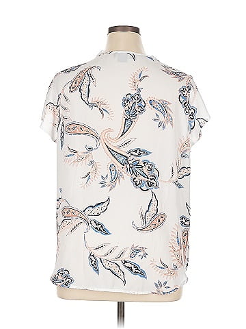 Liz Claiborne Career Short Sleeve Blouse (view 2)