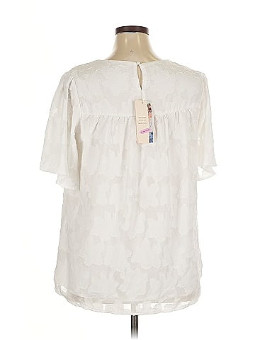 Dokotoo Short Sleeve Blouse (view 2)