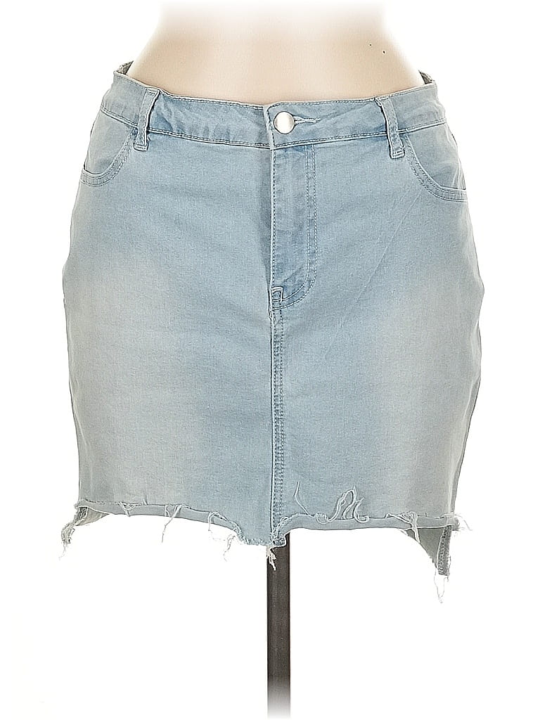 Click to view more detailed imagery on our partner's website Pre-owned Forever 21 Denim Skirt In Blue