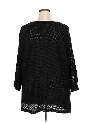 Dokotoo 3/4 Sleeve T-Shirt (view 2)