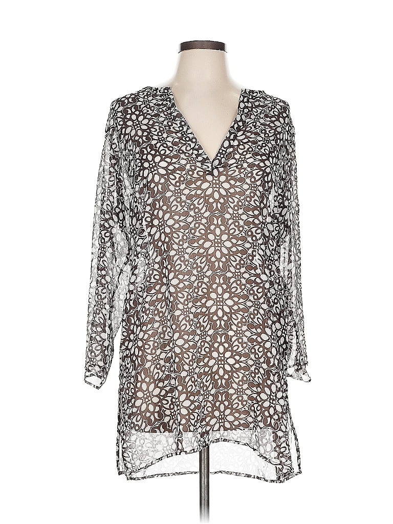 Pre-owned New York And Company Long Sleeve T-shirt In Silver