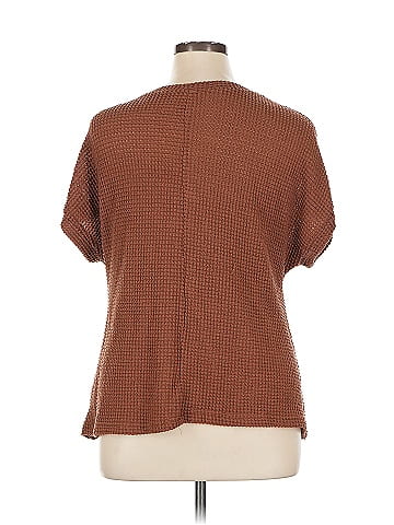 Emery Rose Pullover Sweater (view 2)