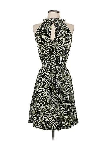 Banana Republic Factory Store Tank Top (view 1)