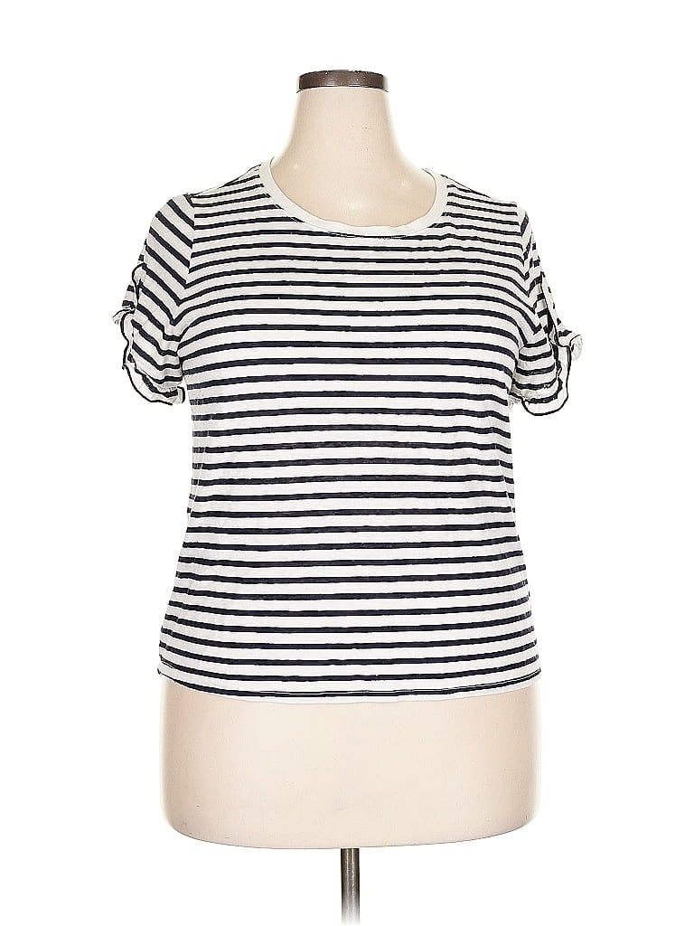 Pre-owned A New Day Short Sleeve Top White Scoop Neck Tops