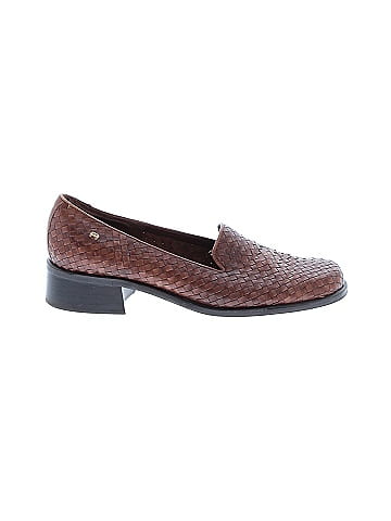 Etienne Aigner Flats (view 1)