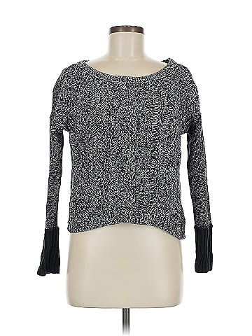 American Eagle Outfitters Pullover Sweater (view 1)