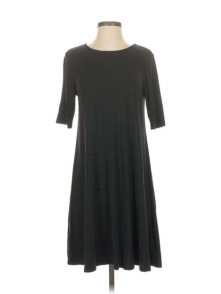 Pre-owned Old Navy Casual Dress In Black