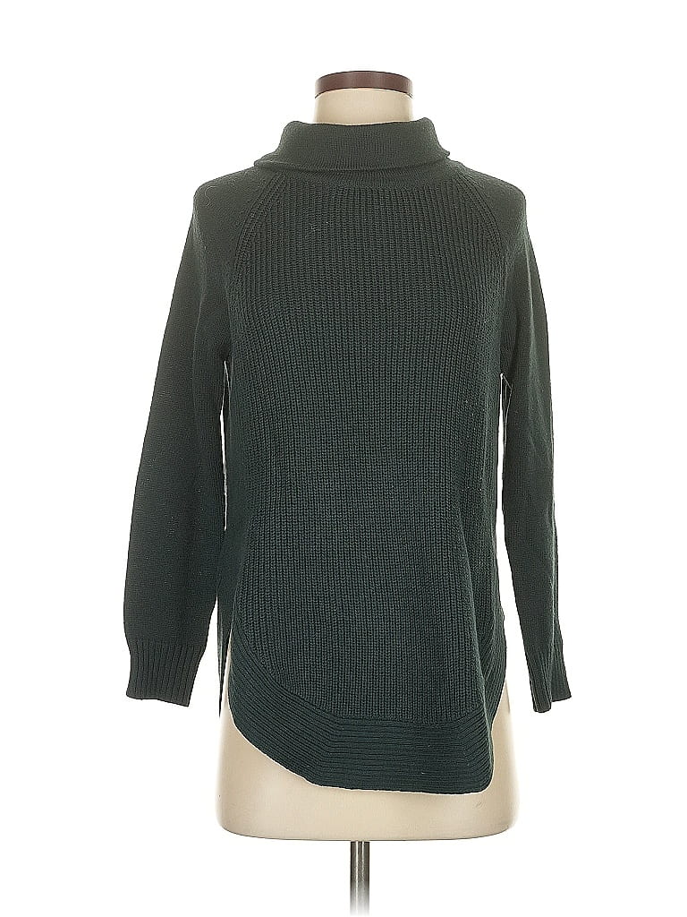 Pre-owned Athleta Turtleneck Sweater In Green