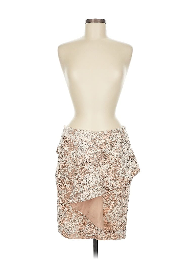 Click to view more detailed imagery on our partner's website Pre-owned Skies Are Blue Sleeveless T-shirt In White