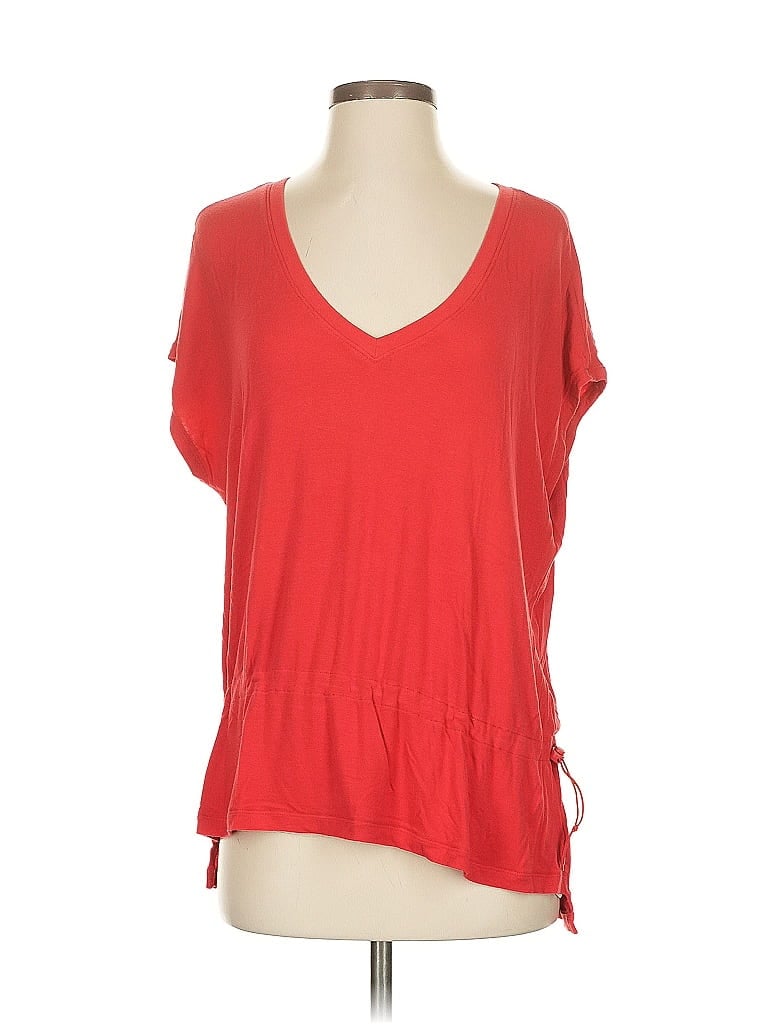 CABI Pre-owned Short Sleeve Top Red V Neck Tops