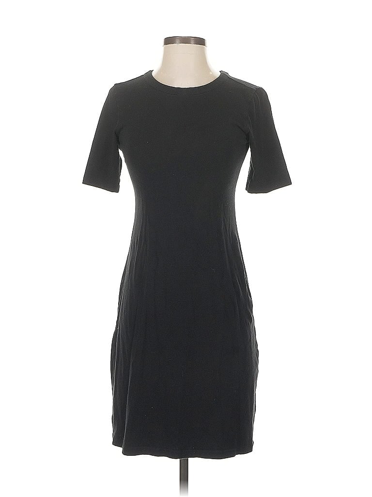 Pre-owned Old Navy Casual Dress In Black