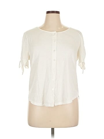 Ann Taylor LOFT Outlet Short Sleeve Blouse (view 1)