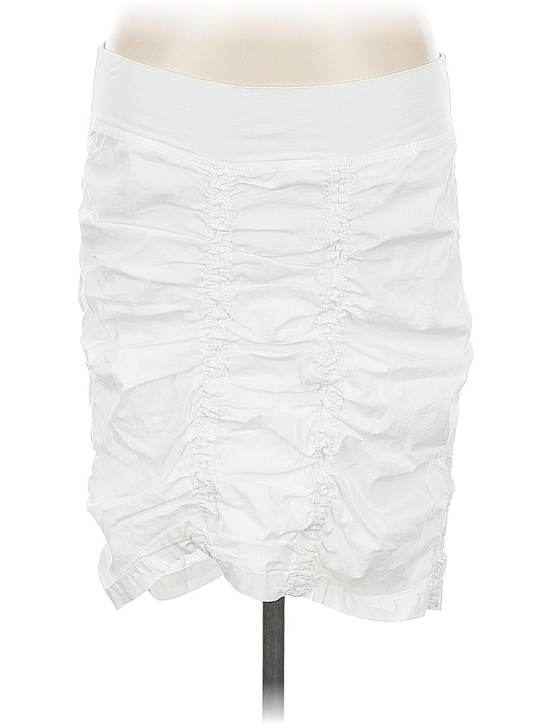 Click to view more detailed imagery on our partner's website Pre-owned Xcvi Casual Skirt In White