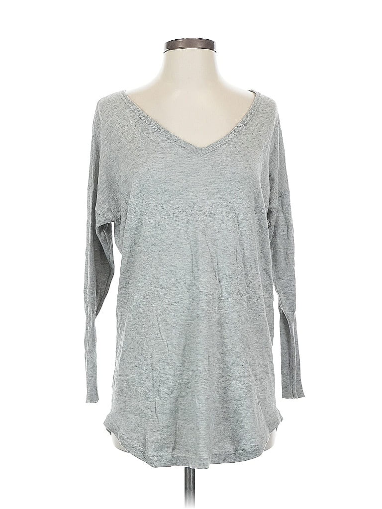 Click to view more detailed imagery on our partner's website Pre-owned Joie Pullover Sweater In Gray