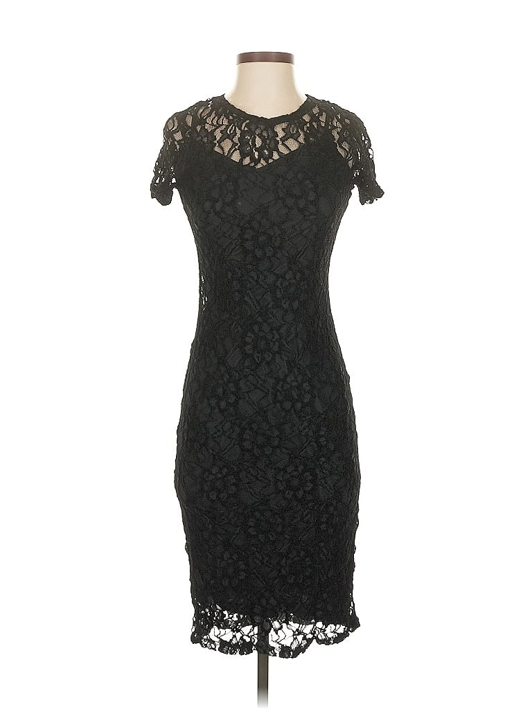 Click to view more detailed imagery on our partner's website Pre-owned Zara Cocktail Dress In Black