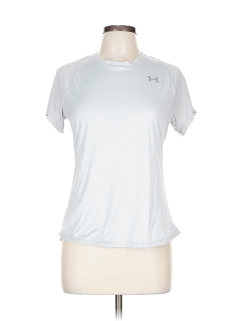 Click to view more detailed imagery on our partner's website Pre-owned Under Armour Active T-shirt In Silver