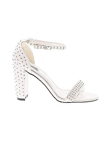 Cape Robbin Heels (view 1)