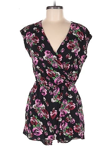 Charlotte Russe Romper (view 1)