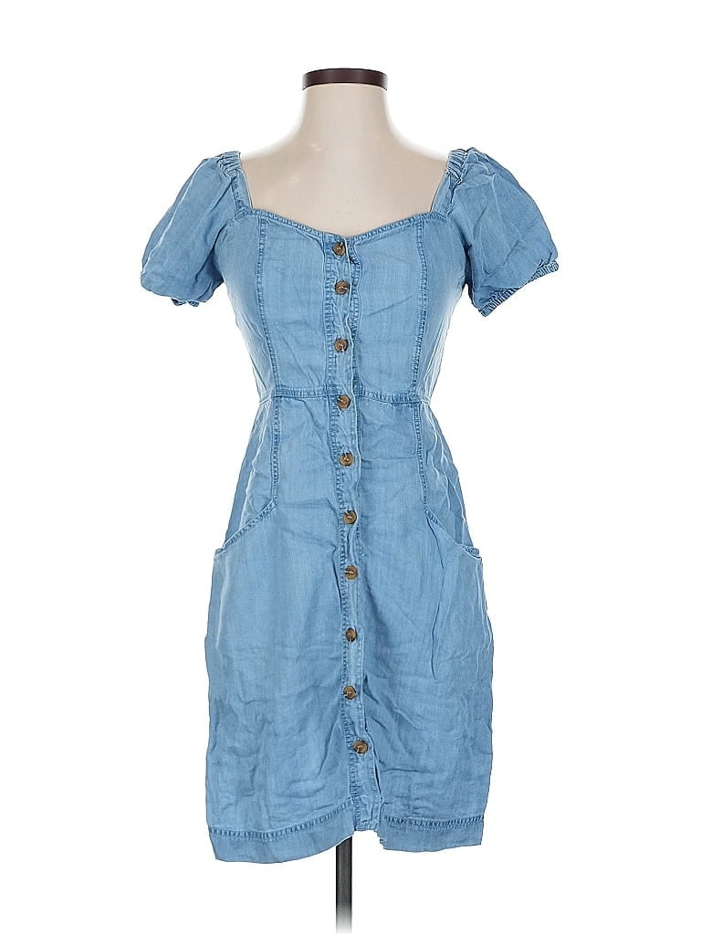 Click to view more detailed imagery on our partner's website Pre-owned Velvet Heart Casual Dress In Blue
