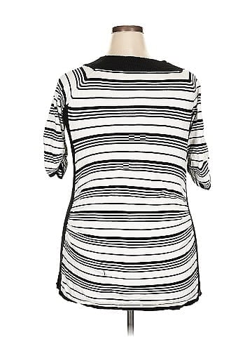 Allison Brittney Short Sleeve Top (view 2)