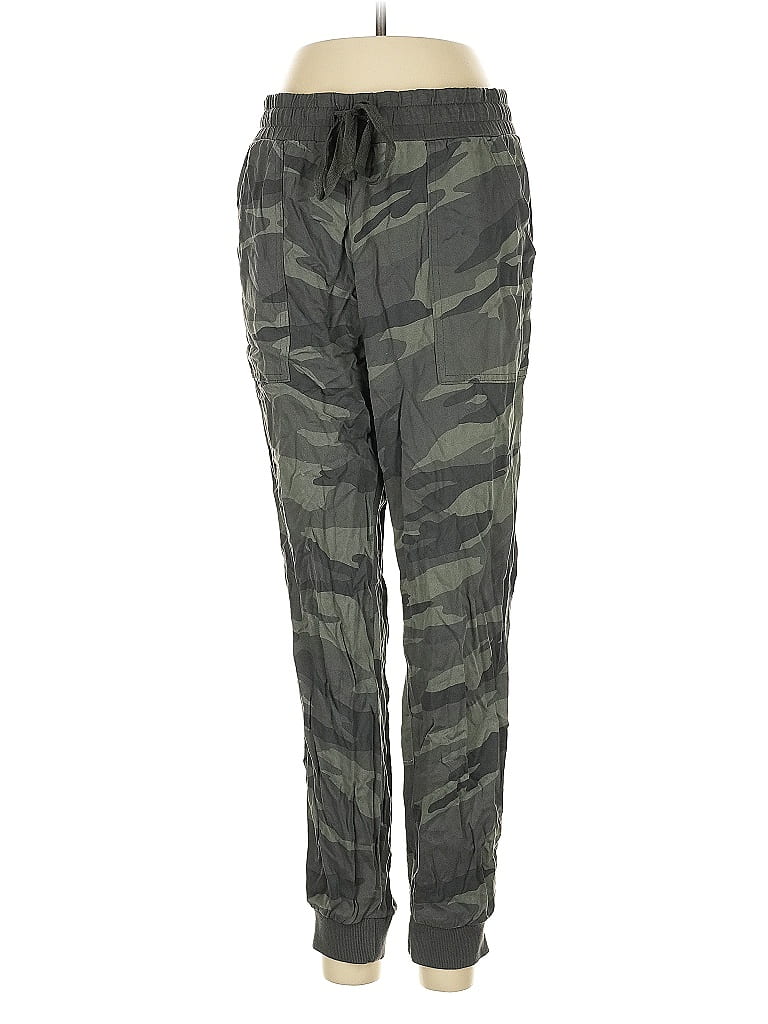 Pre-owned Splendid Cargo Pants In Green