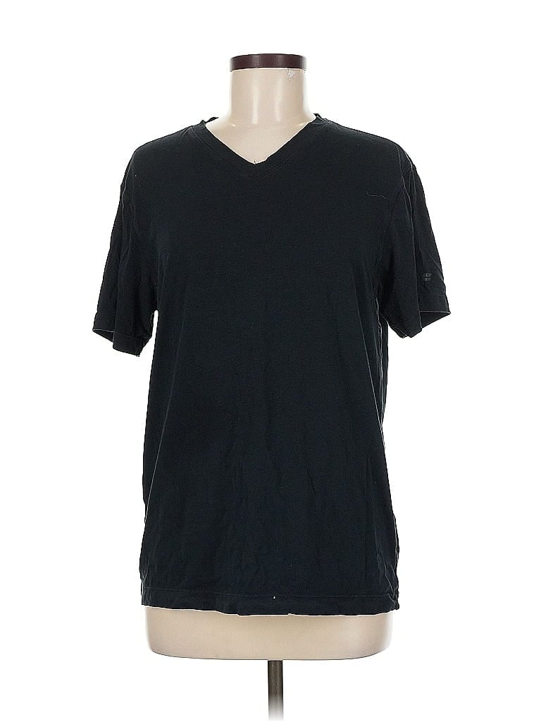 Click to view more detailed imagery on our partner's website Pre-owned Fabletics Short Sleeve T-shirt In Black