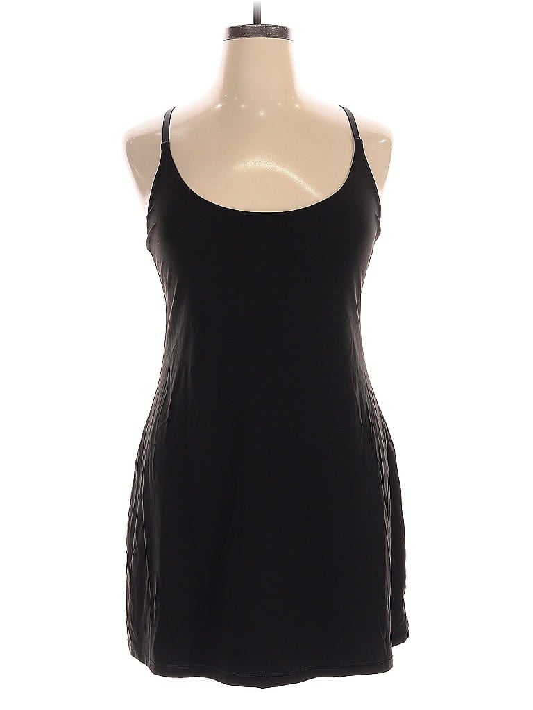 Pre-owned Iuga Cocktail Dress In Black