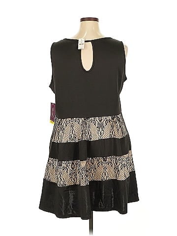 Wet Seal Sleeveless Top (view 2)