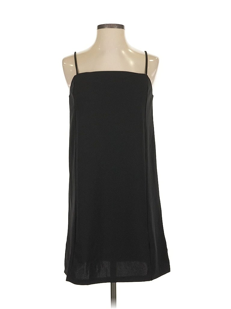 Click to view more detailed imagery on our partner's website Pre-owned H&m Casual Dress In Black